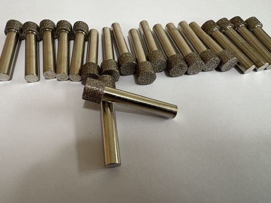आंतरिक पीसने और डिबरिंग के लिए 6 मिमी शाफ्ट सीबीएन इलेक्ट्रोप्लाटेड माउंट किए गए बिंदु